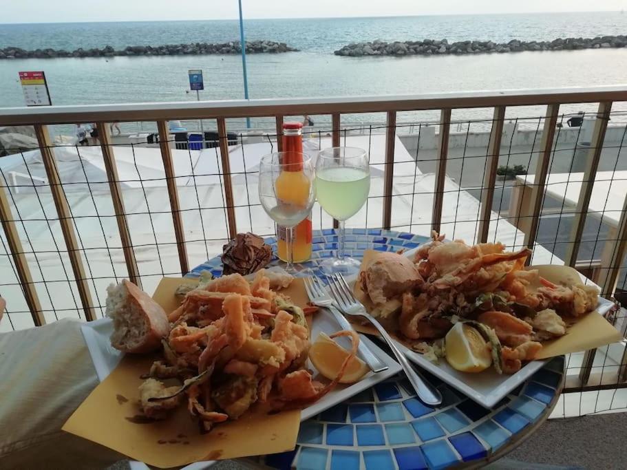Casa Vacanze Marina Di Pisa Catola エクステリア 写真