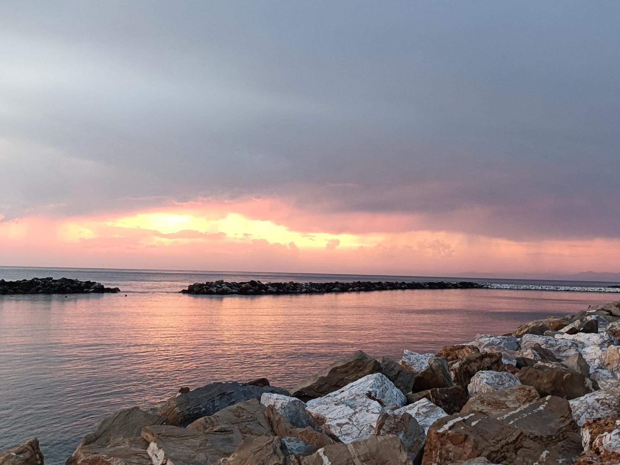 Casa Vacanze Marina Di Pisa Catola エクステリア 写真