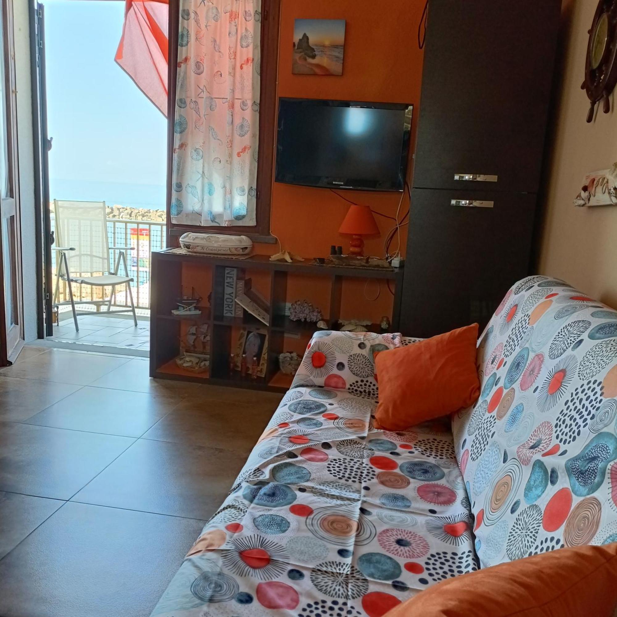 Casa Vacanze Marina Di Pisa Catola エクステリア 写真